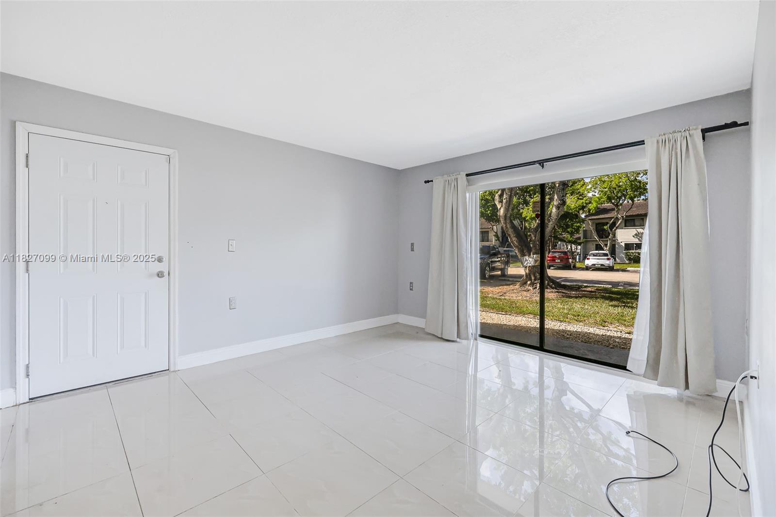 VILLA BELLINI CONDO - Residential Lease