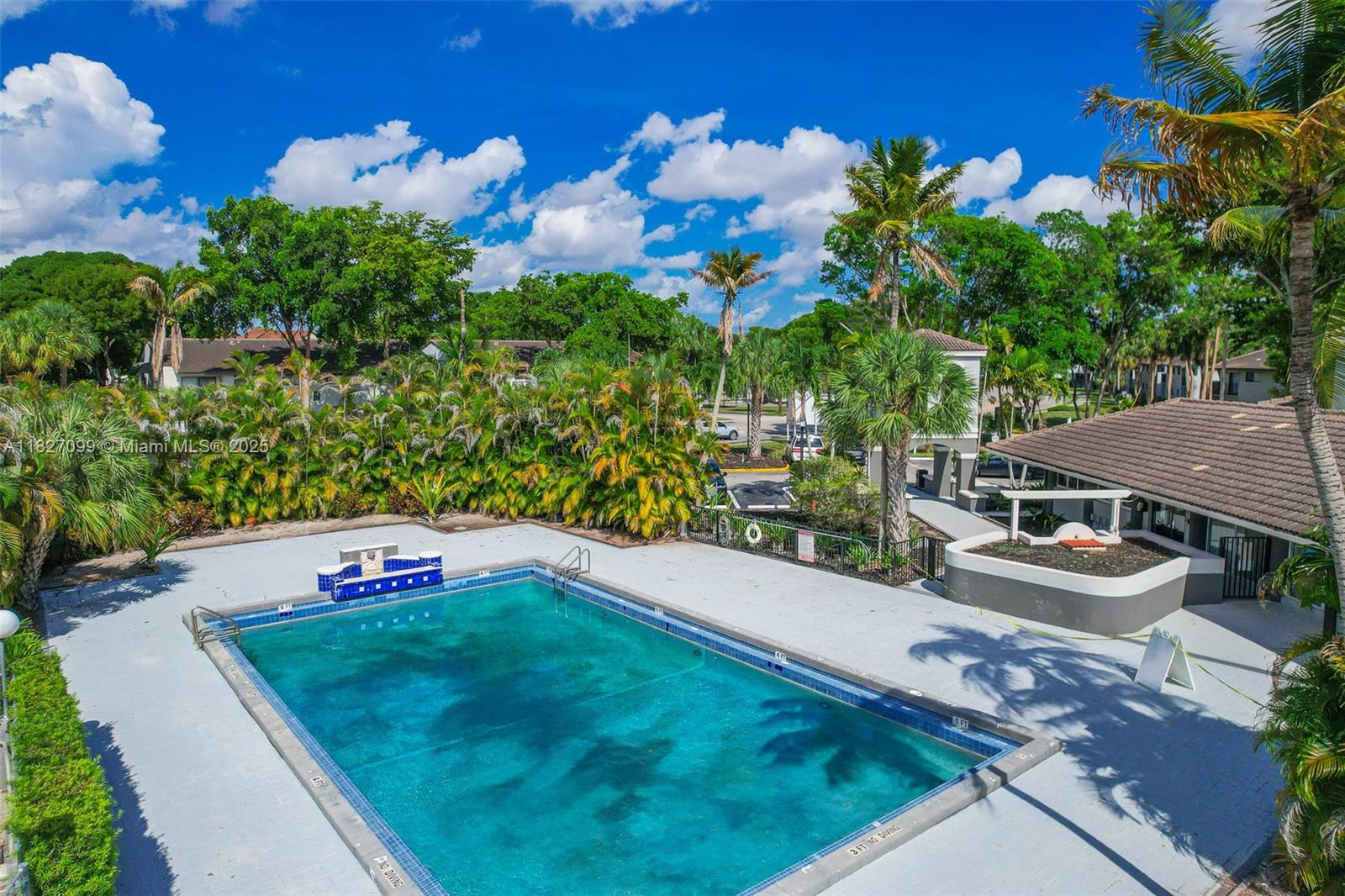 VILLA BELLINI CONDO - Residential Lease