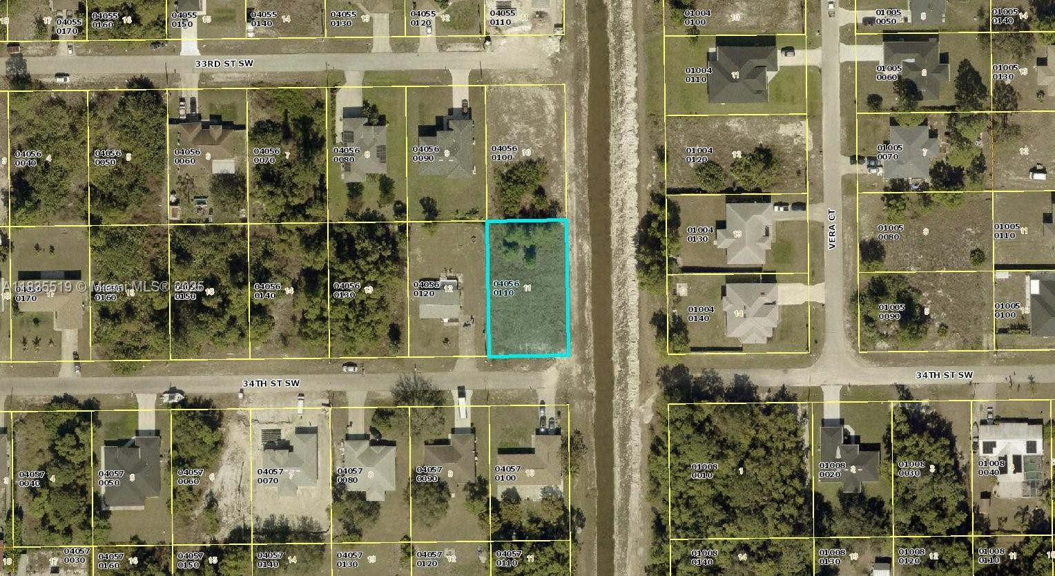 Prime corner Lot in a beautiful established neighborhood! this stunning corner lot offers an incredible opportunity to build your dream home in a well-established and highly desirable neighborhood. The land is fully cleared, with no trees, providing a blank slate for your vision. proximity to nearby schools, shopping and medical, making it an ideal location for families. don't miss out on this rare chance to secure a beautiful lot in a thriving community!!