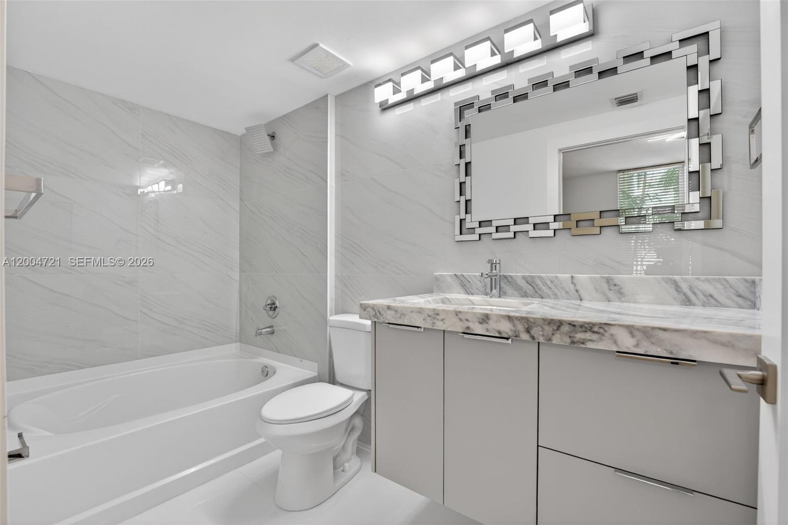 LAUDERDALE ONE CONDO - Residential