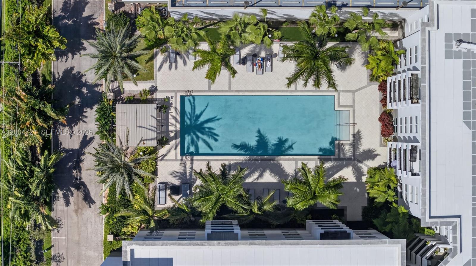 LAUDERDALE ONE CONDO - Residential