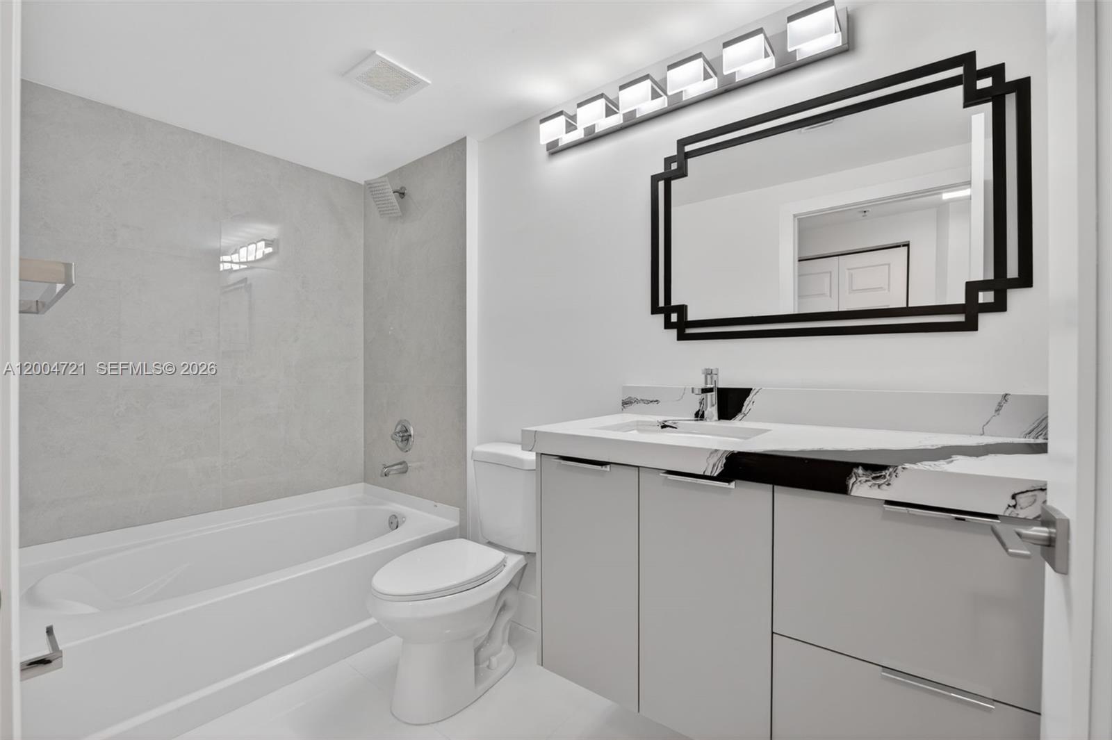 LAUDERDALE ONE CONDO - Residential