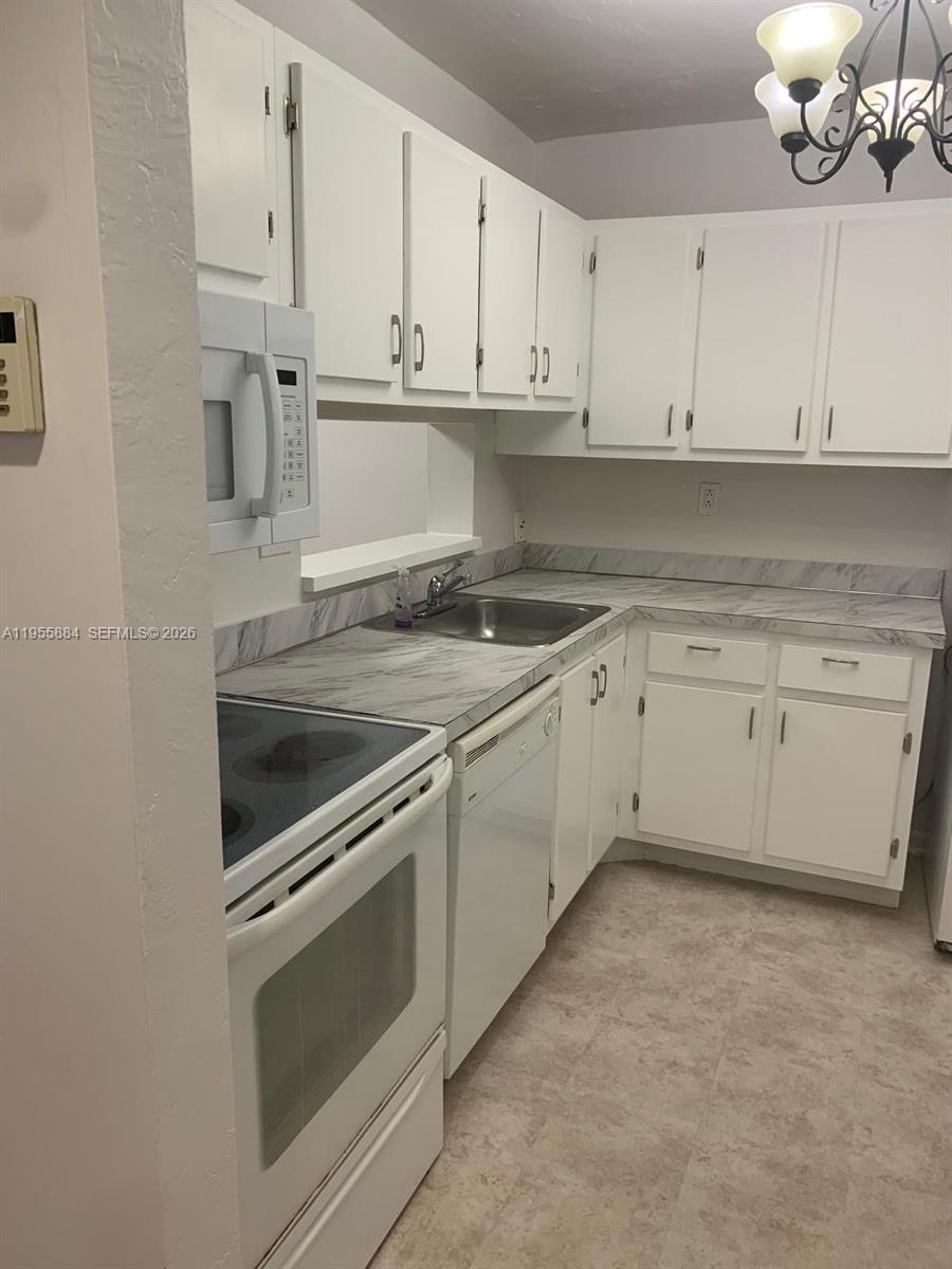 8520 SW 133rd Ave Rd 204