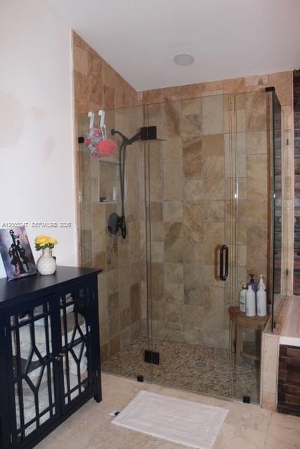 LAKES ON THE GREEN REPLAT - Residential