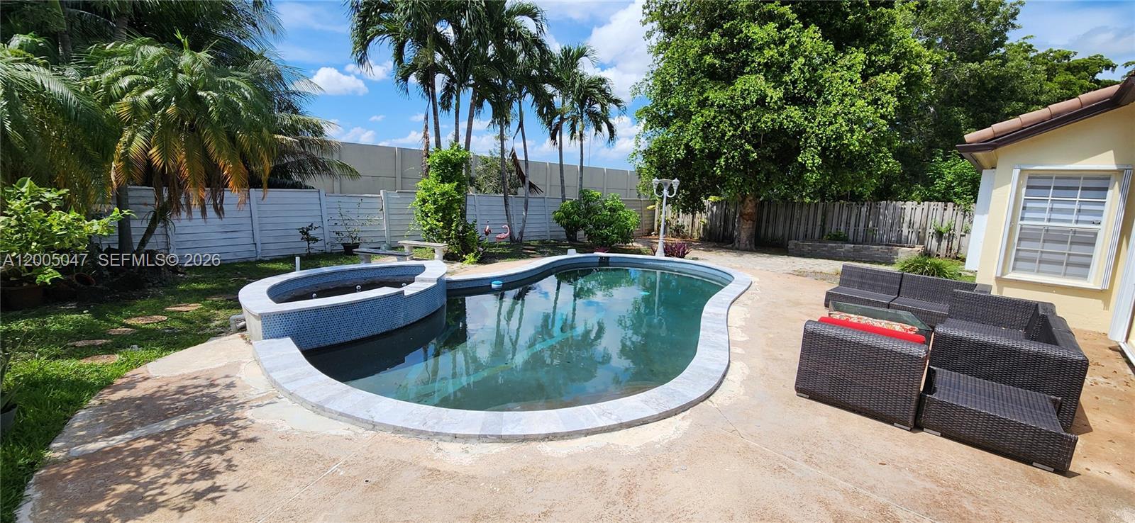 LAKES ON THE GREEN REPLAT - Residential