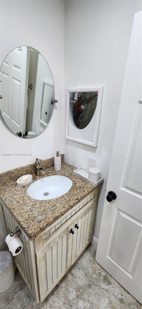 LAKES ON THE GREEN REPLAT - Residential