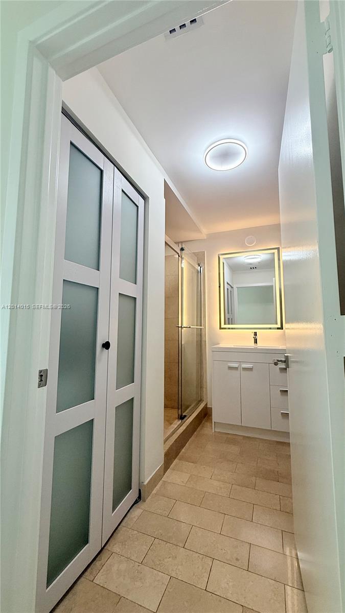 THE AXIS ON BRICKELL COND - Residential Lease