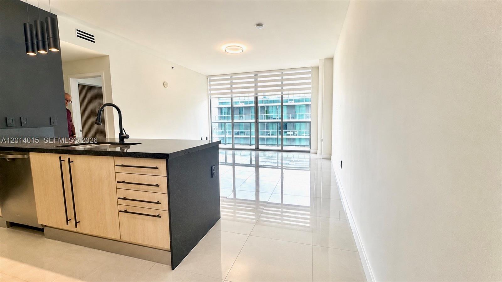 THE AXIS ON BRICKELL COND - Residential Lease