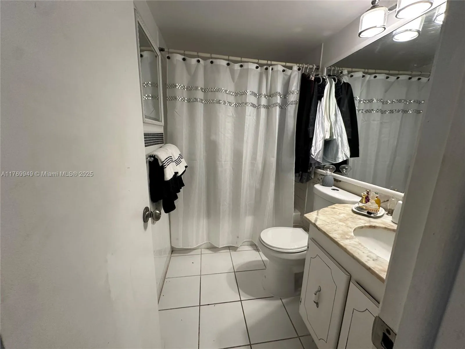 Miami, Florida 33137, United States, 2 Bedrooms Bedrooms, ,2 BathroomsBathrooms,Residential,Active,95198