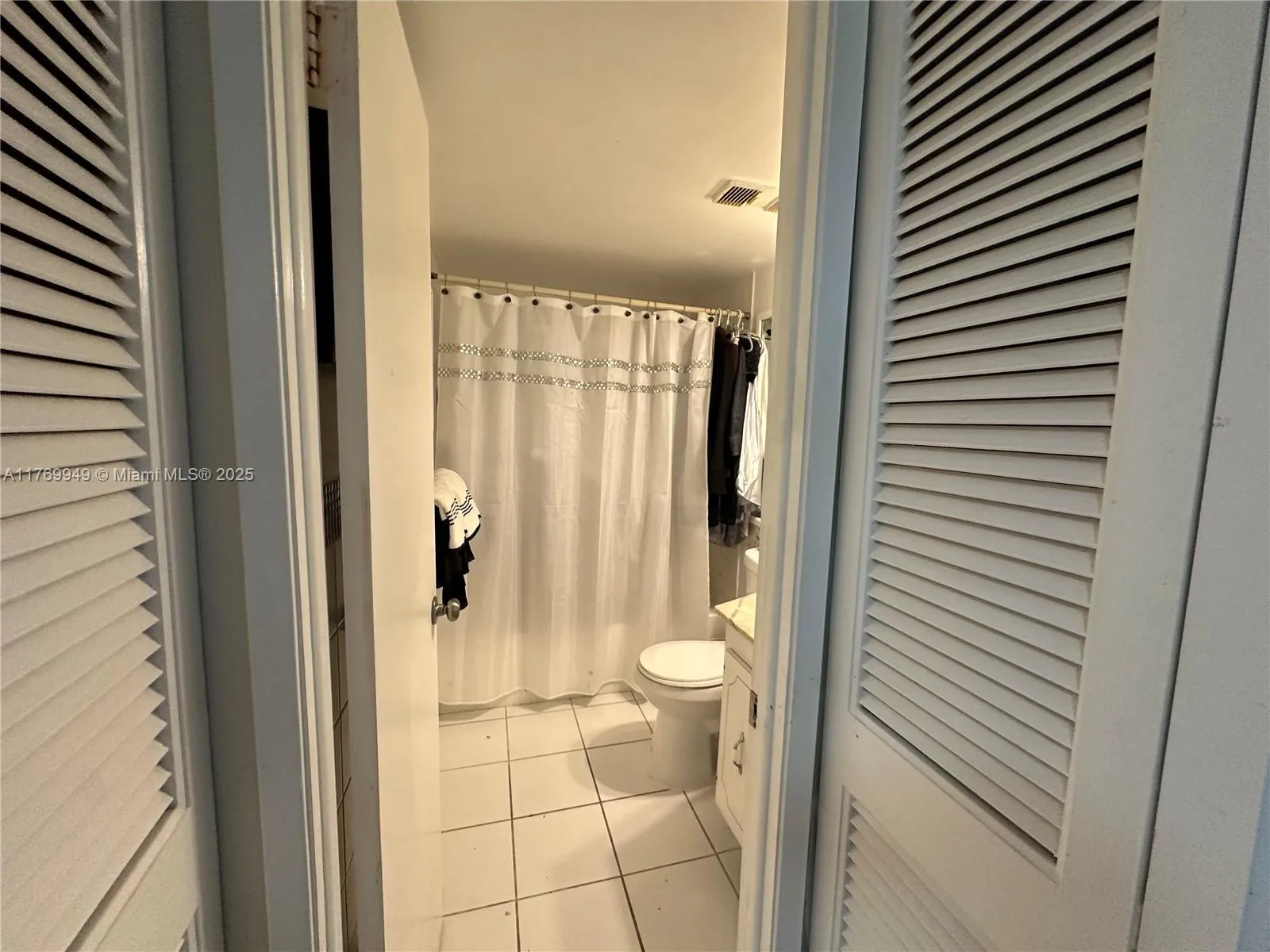 Miami, Florida 33137, United States, 2 Bedrooms Bedrooms, ,2 BathroomsBathrooms,Residential,Active,95198