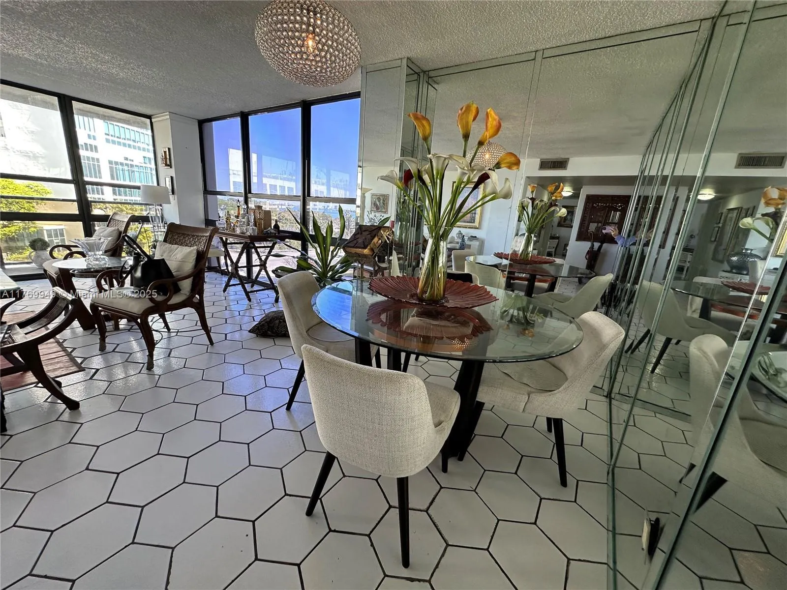 Miami, Florida 33137, United States, 2 Bedrooms Bedrooms, ,2 BathroomsBathrooms,Residential,Active,95198