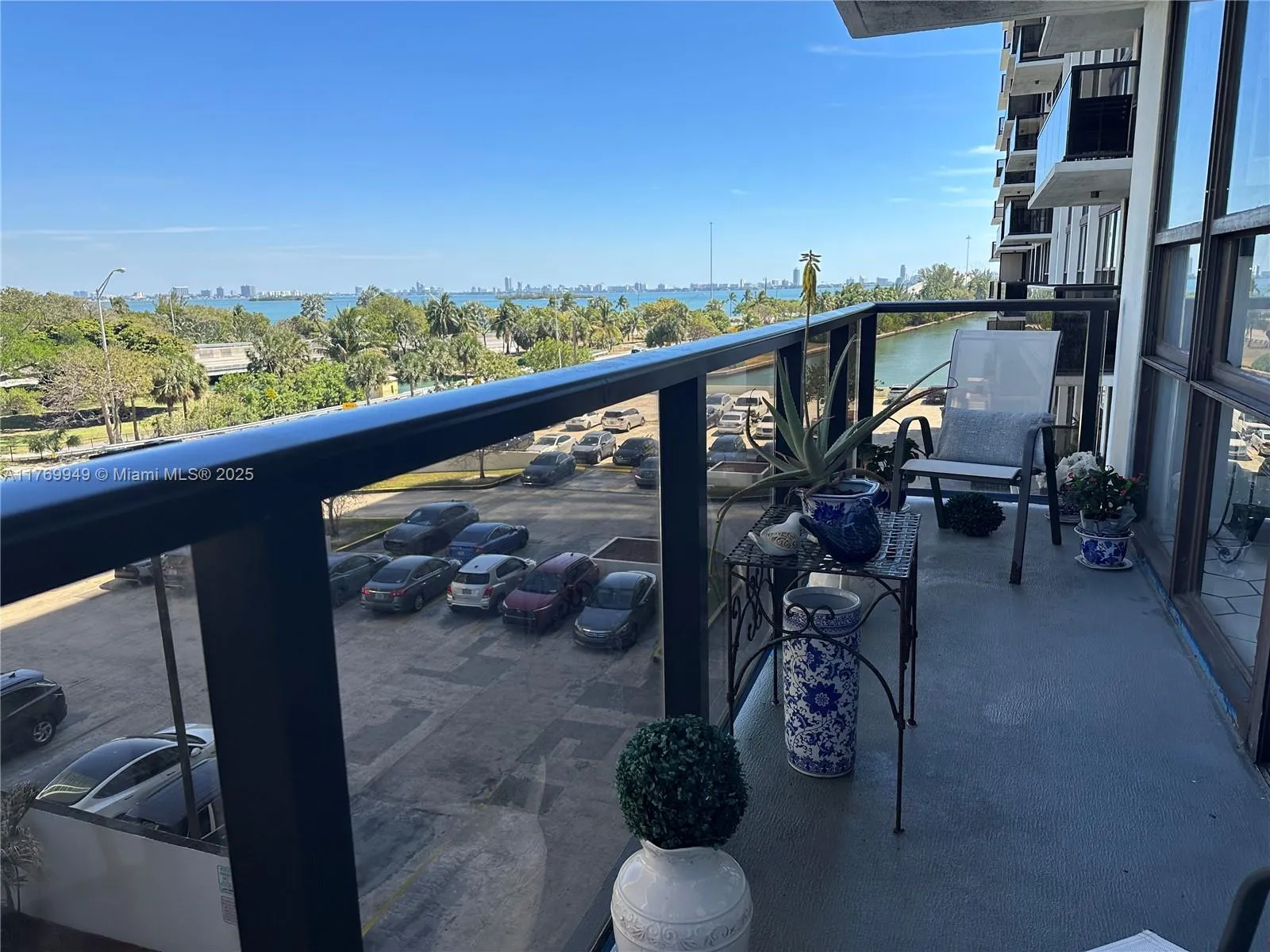 Miami, Florida 33137, United States, 2 Bedrooms Bedrooms, ,2 BathroomsBathrooms,Residential,Active,95198