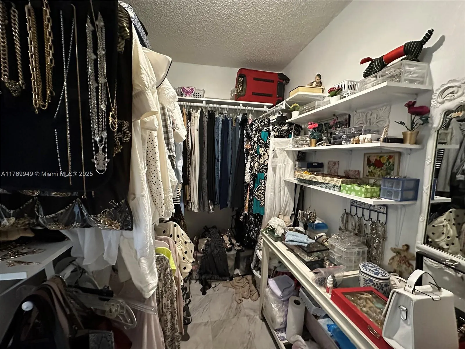 Miami, Florida 33137, United States, 2 Bedrooms Bedrooms, ,2 BathroomsBathrooms,Residential,Active,95198