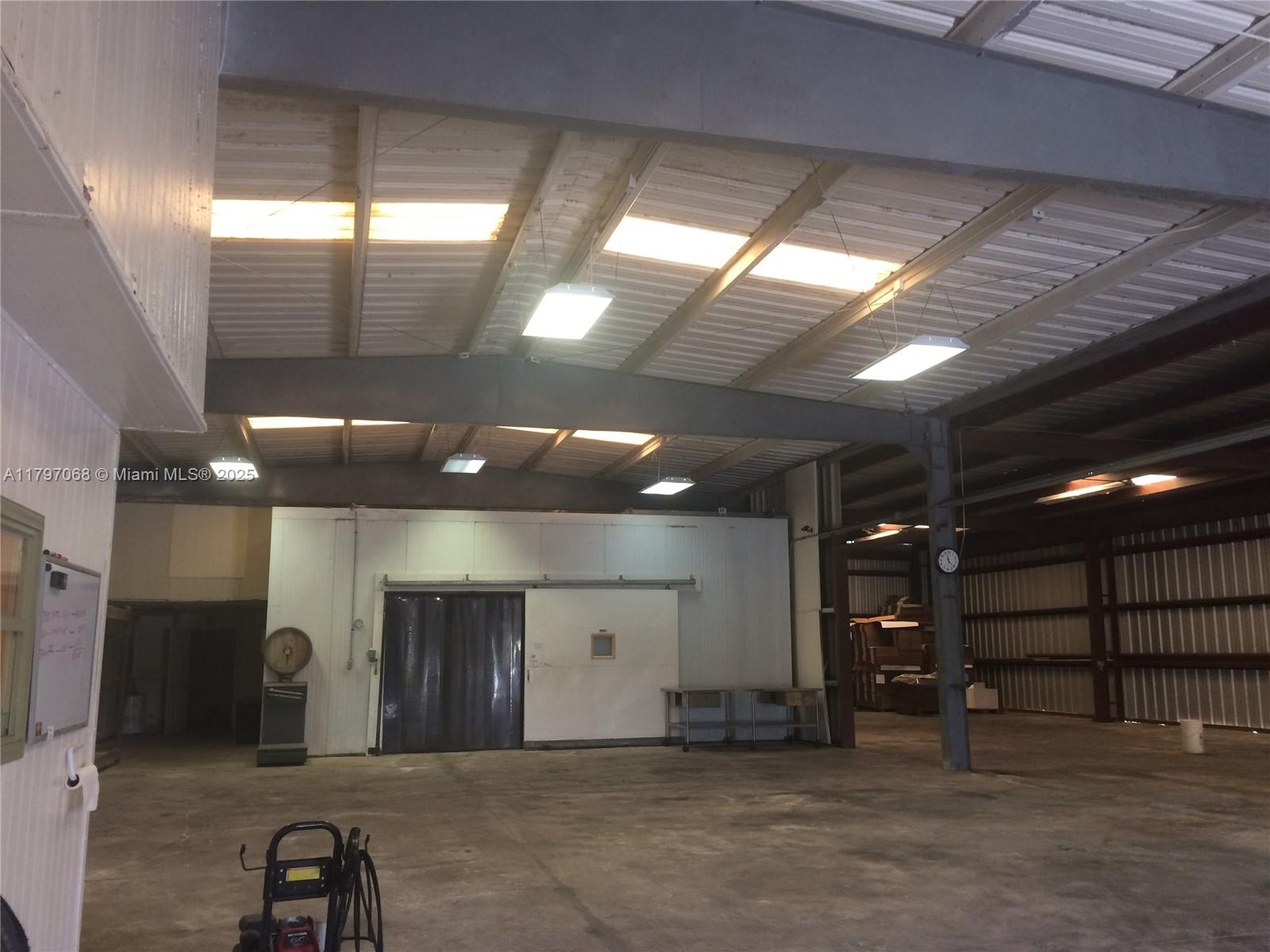 REDLAND AGRI 11.71 ACRES - Land