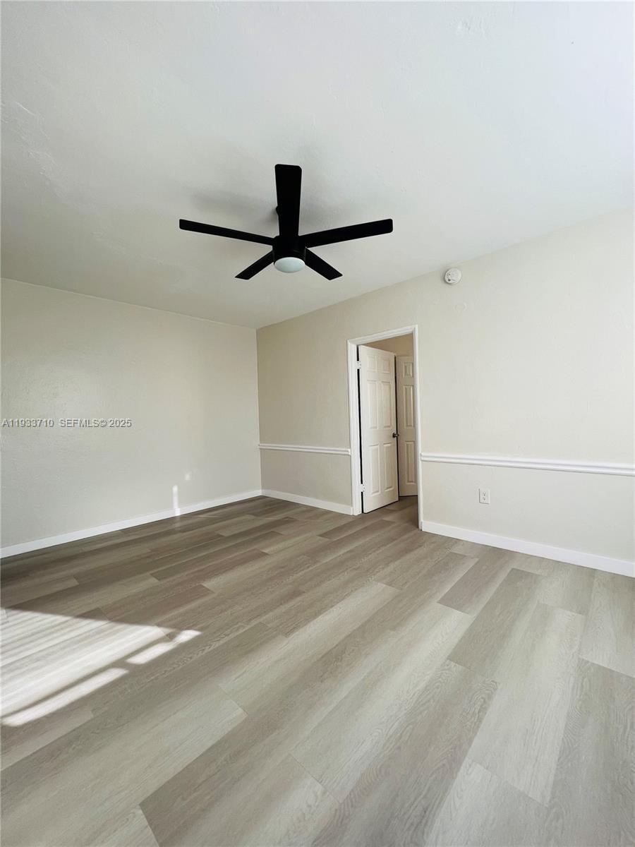 DIXIE HIGHWAY TRACK - Residential Income