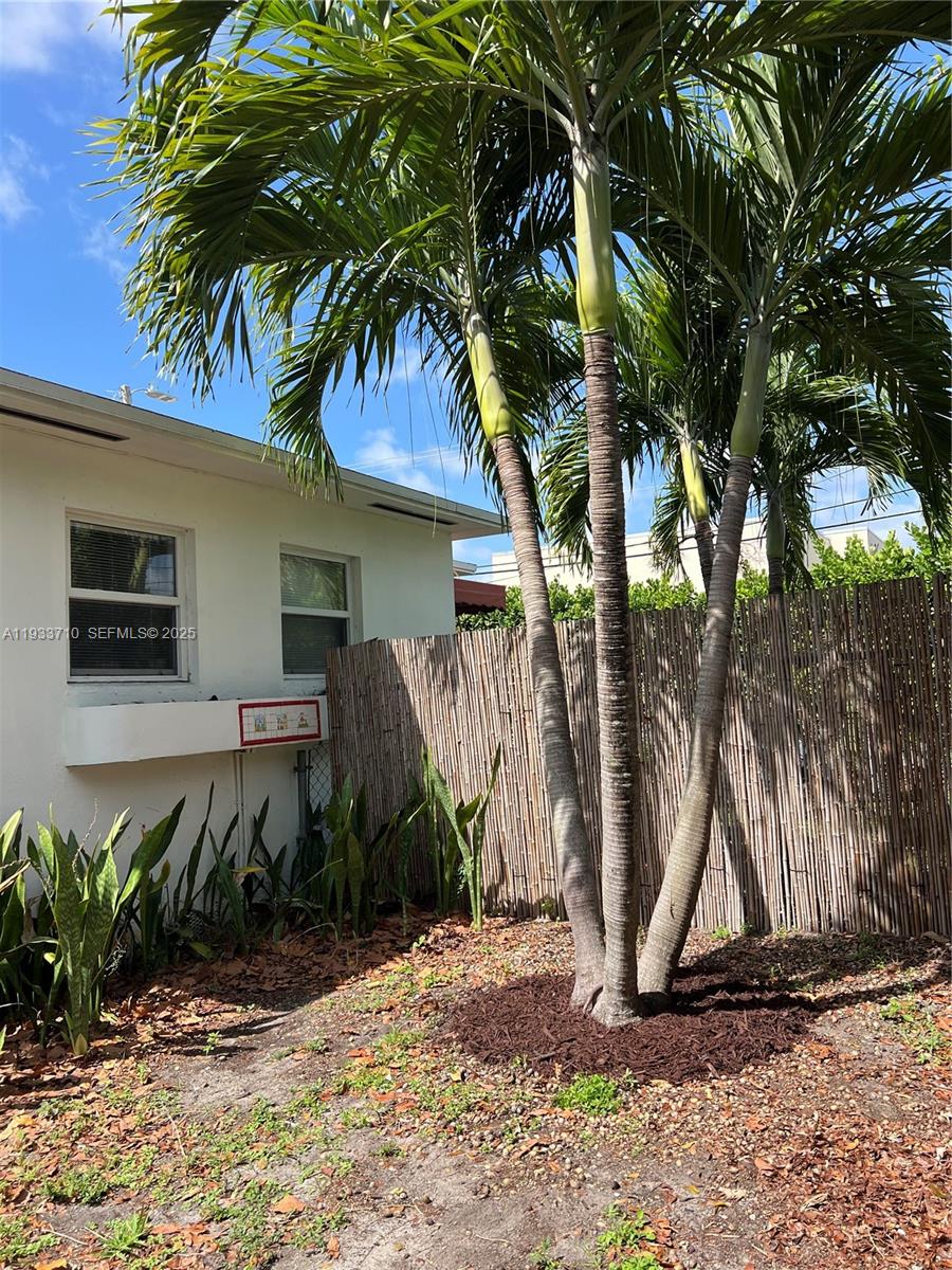 DIXIE HIGHWAY TRACK - Residential Income