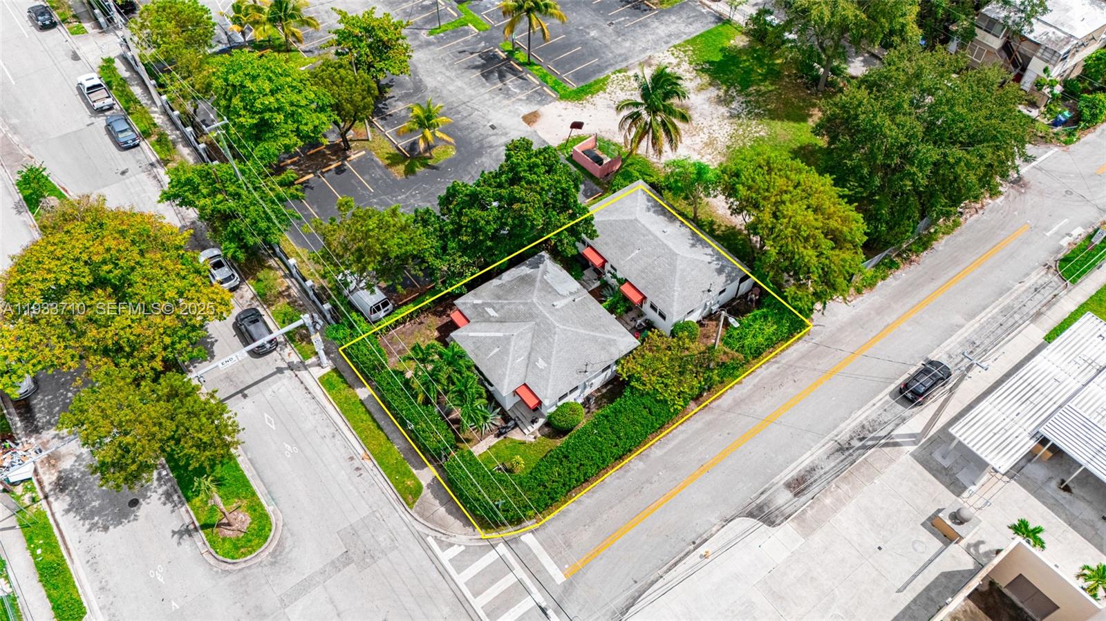 DIXIE HIGHWAY TRACK - Residential Income