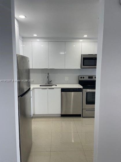 WOODSIDE APTS CONDO - Residential Lease