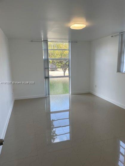 WOODSIDE APTS CONDO - Residential Lease