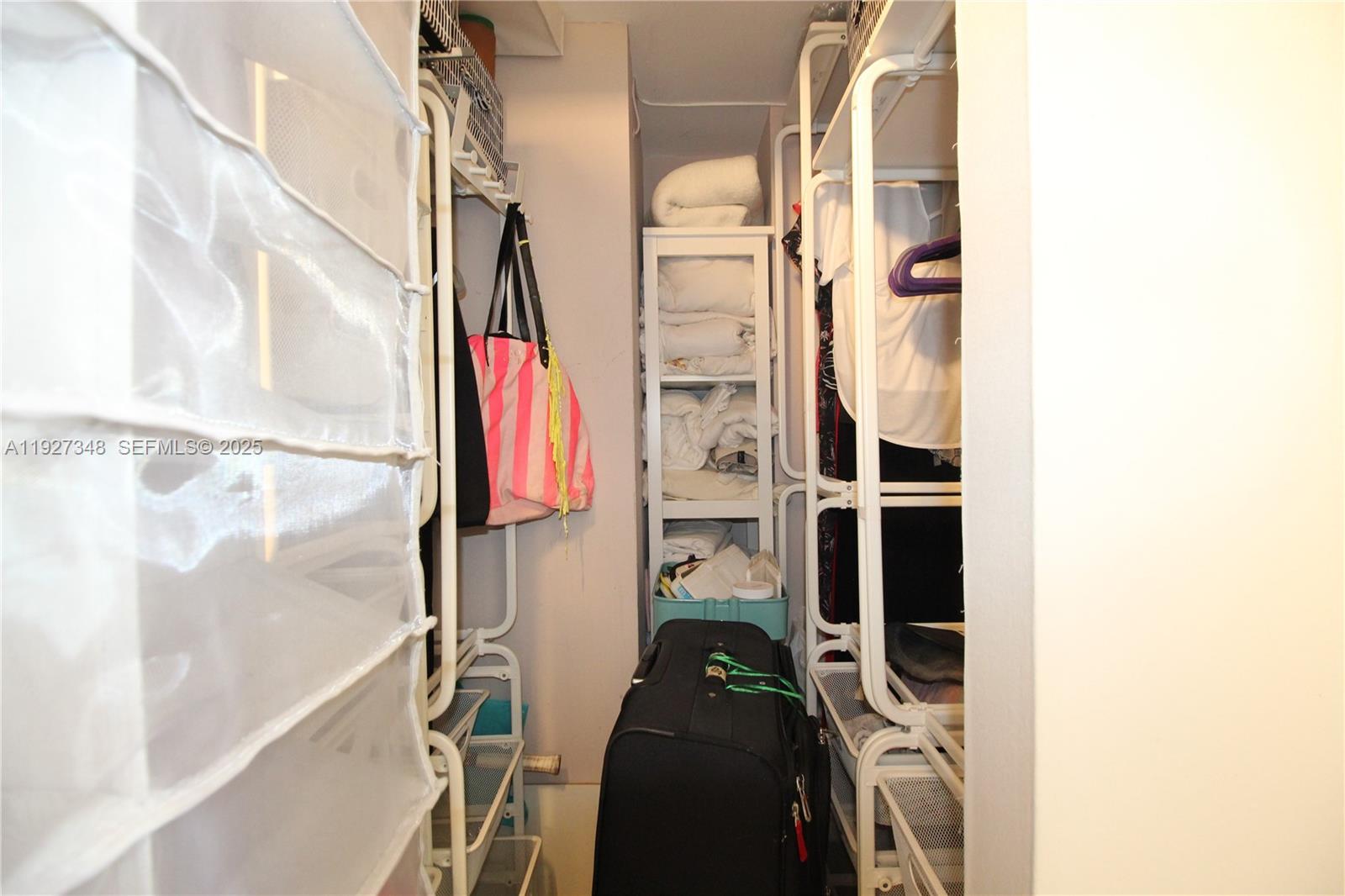 CORONADO CONDO- TOWER II - Residential