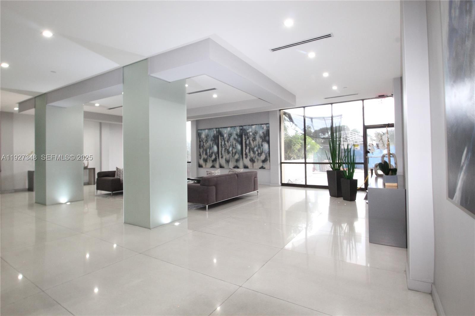 CORONADO CONDO- TOWER II - Residential