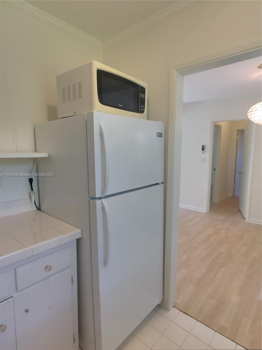 CASA MIA DELRAY INC - Residential Lease