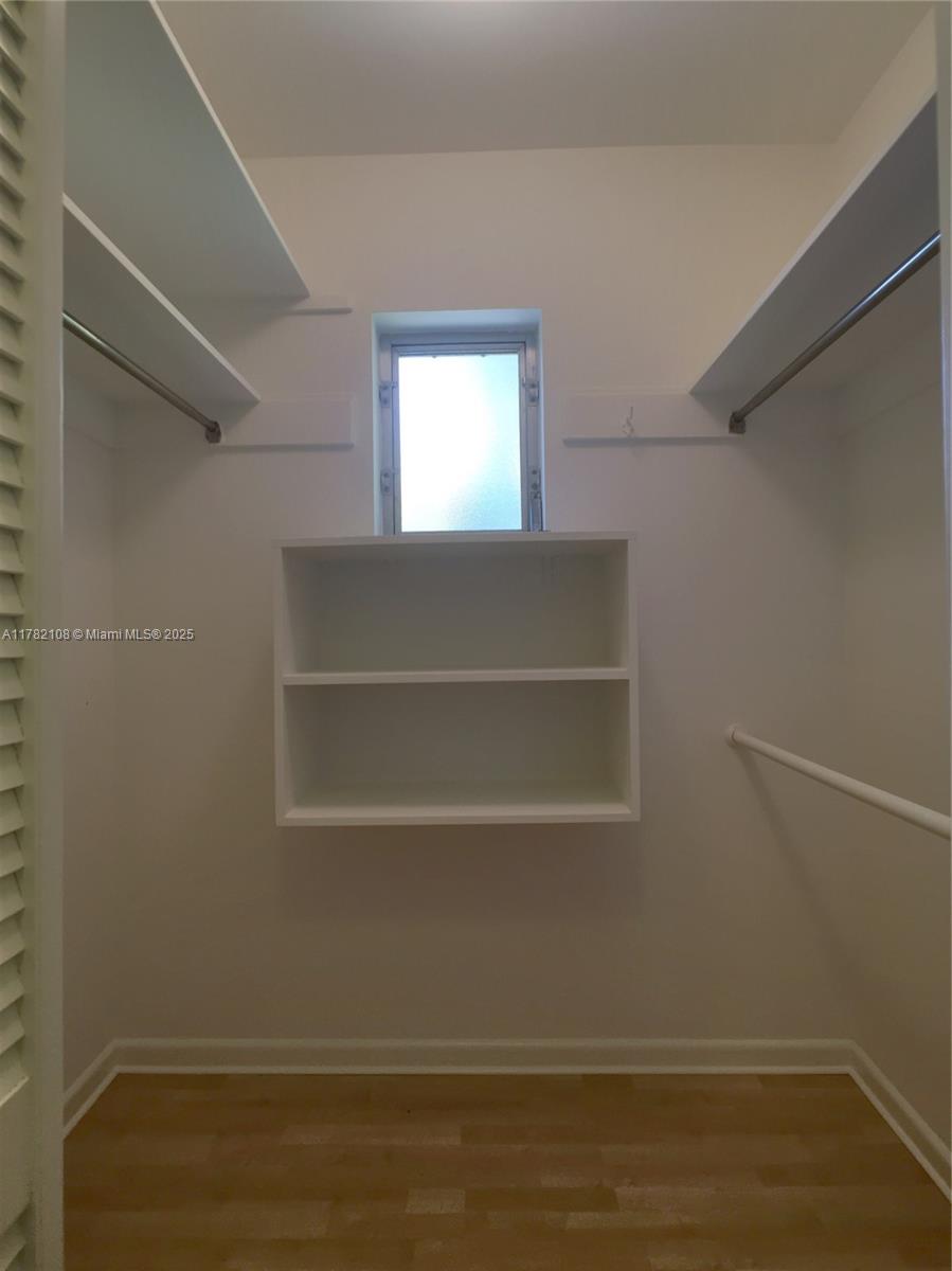 CASA MIA DELRAY INC - Residential Lease