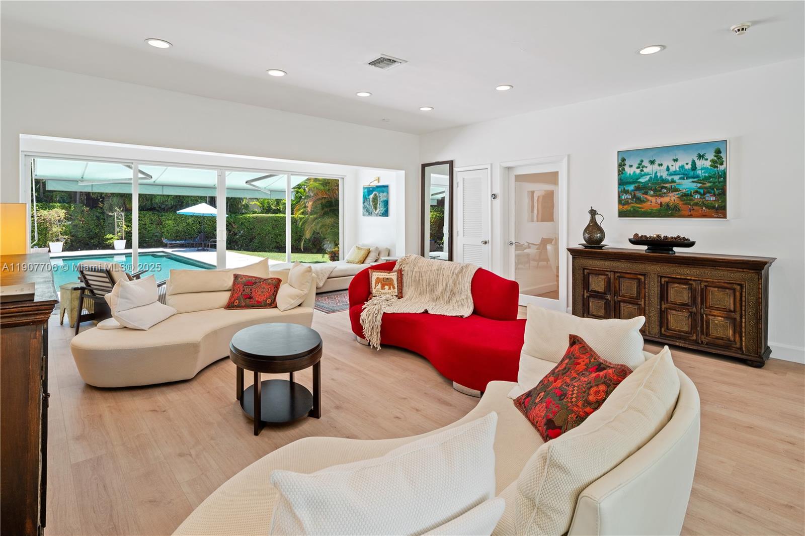 BAY HEIGHTS - Residential Lease