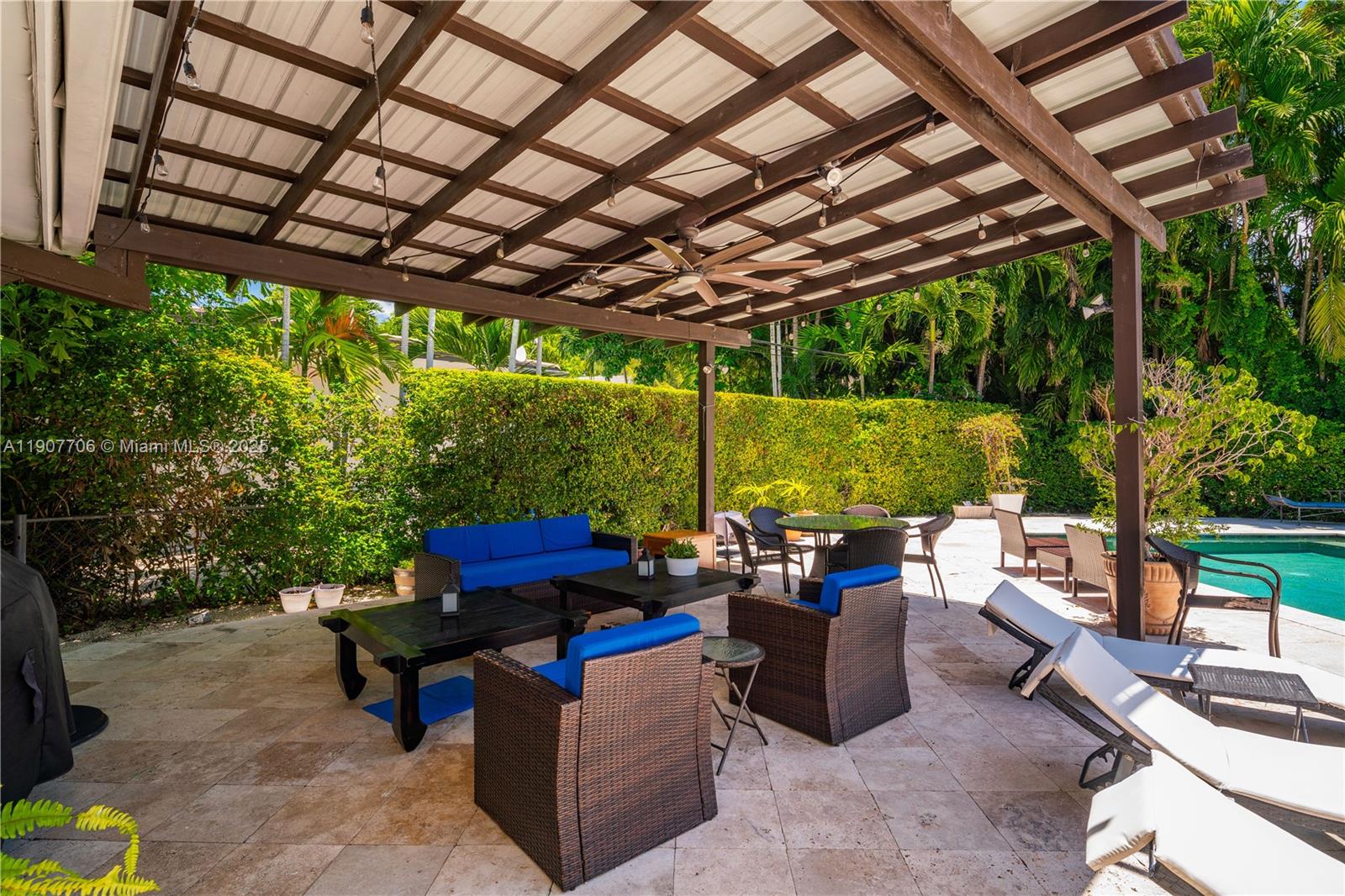 BAY HEIGHTS - Residential Lease