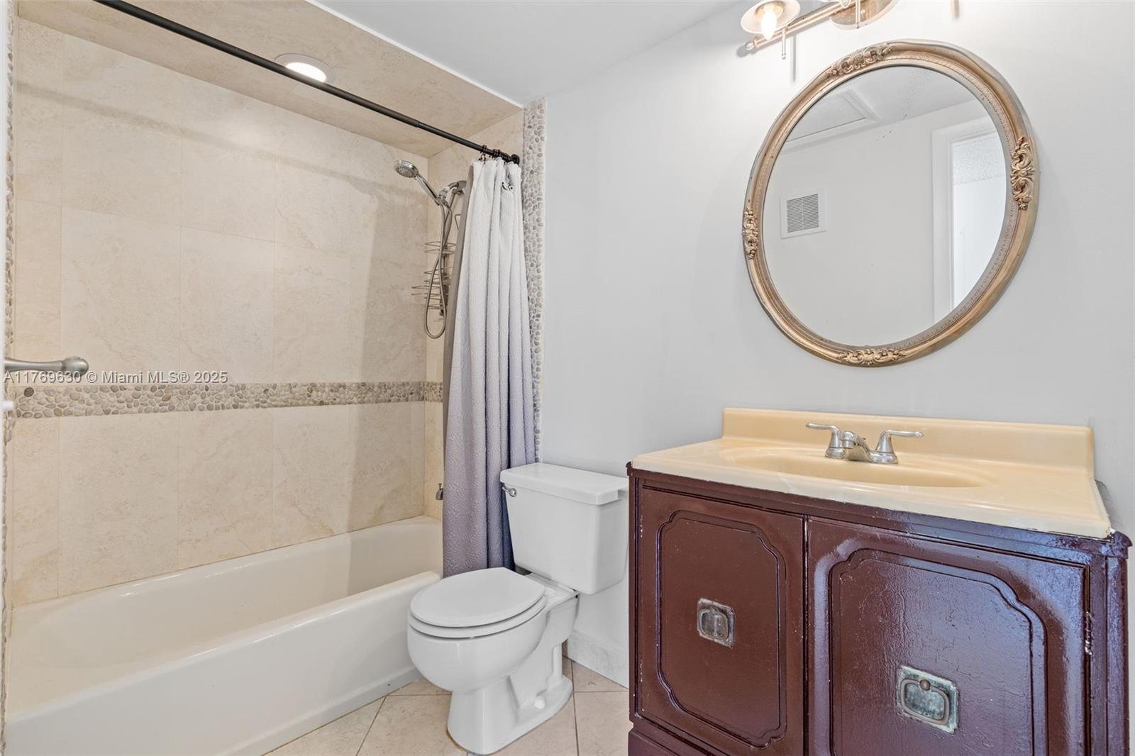 CARMEL AT CALIFORNIA CL C - Residential