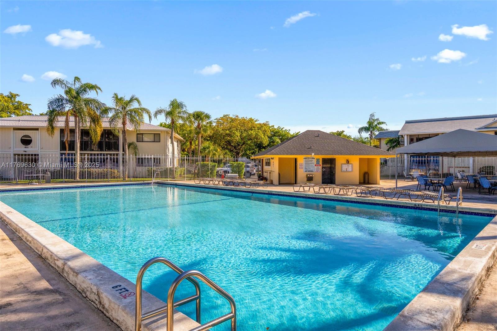CARMEL AT CALIFORNIA CL C - Residential