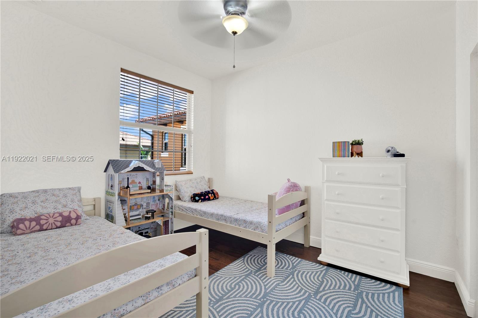 MEADOW PINES - Residential