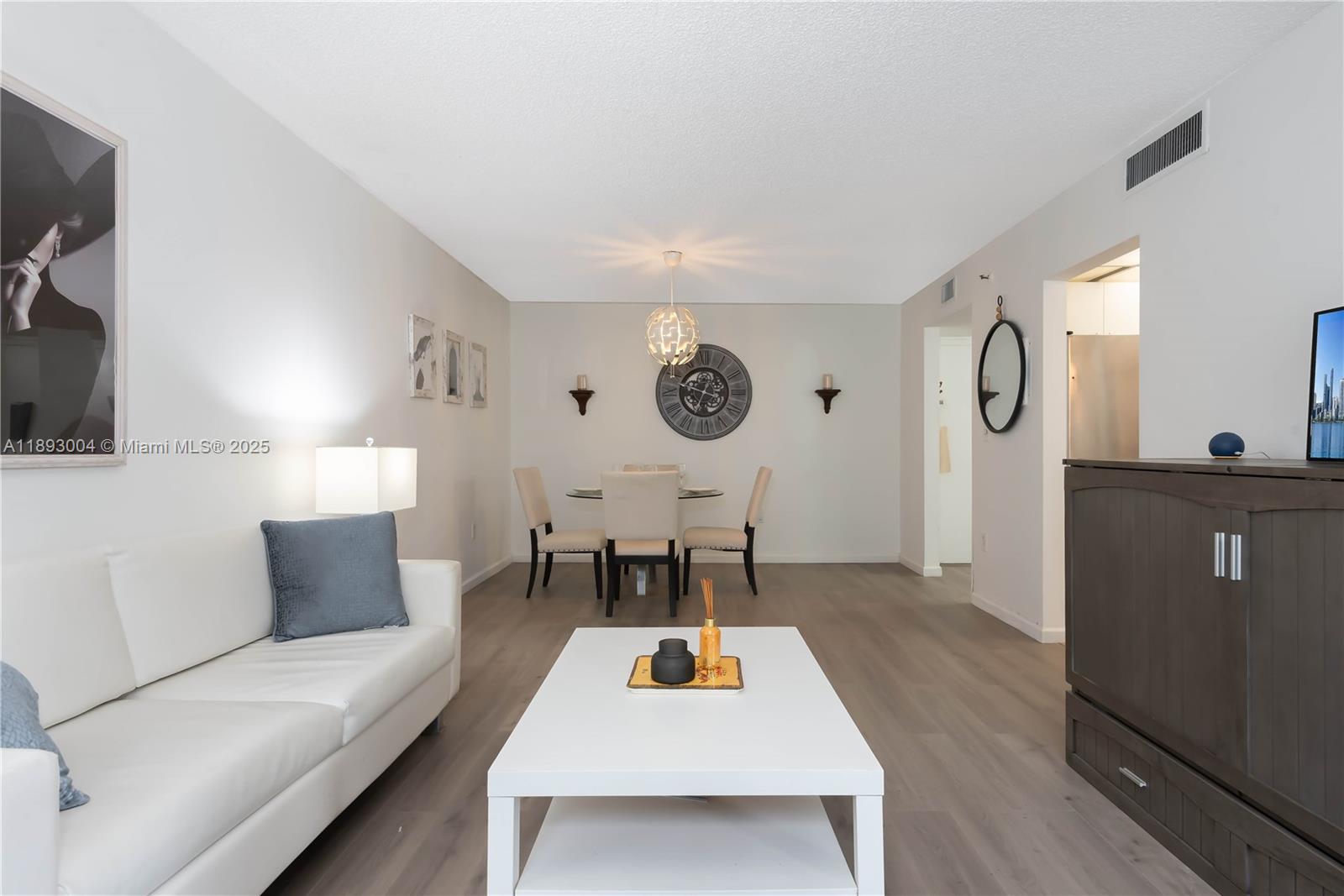 GREYNOLDS PARK CLUB CONDO - Residential