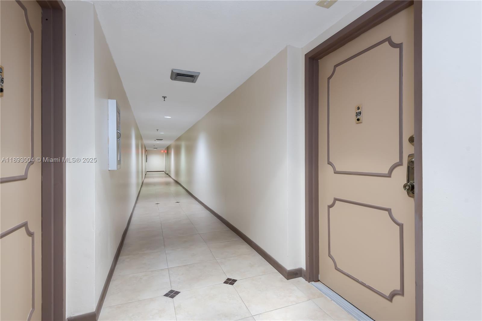 GREYNOLDS PARK CLUB CONDO - Residential