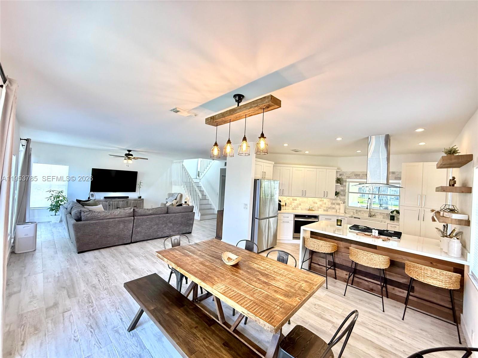 CHAPEL TRAIL REPLAT - Residential