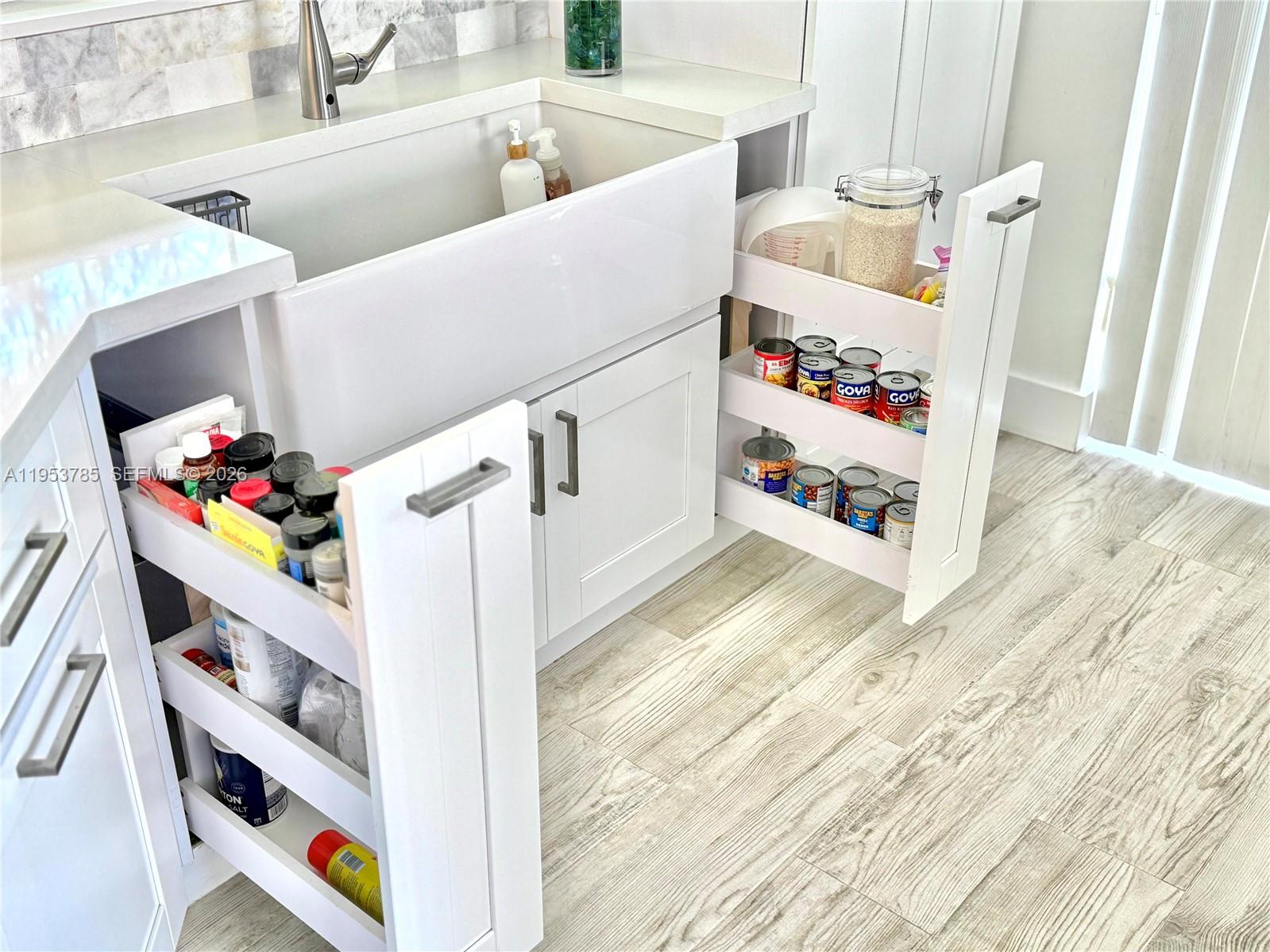 CHAPEL TRAIL REPLAT - Residential