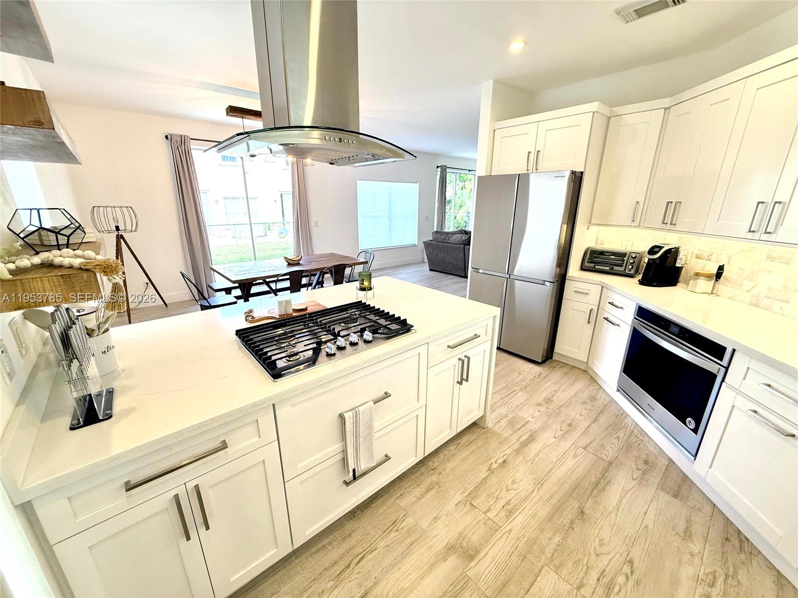 CHAPEL TRAIL REPLAT - Residential