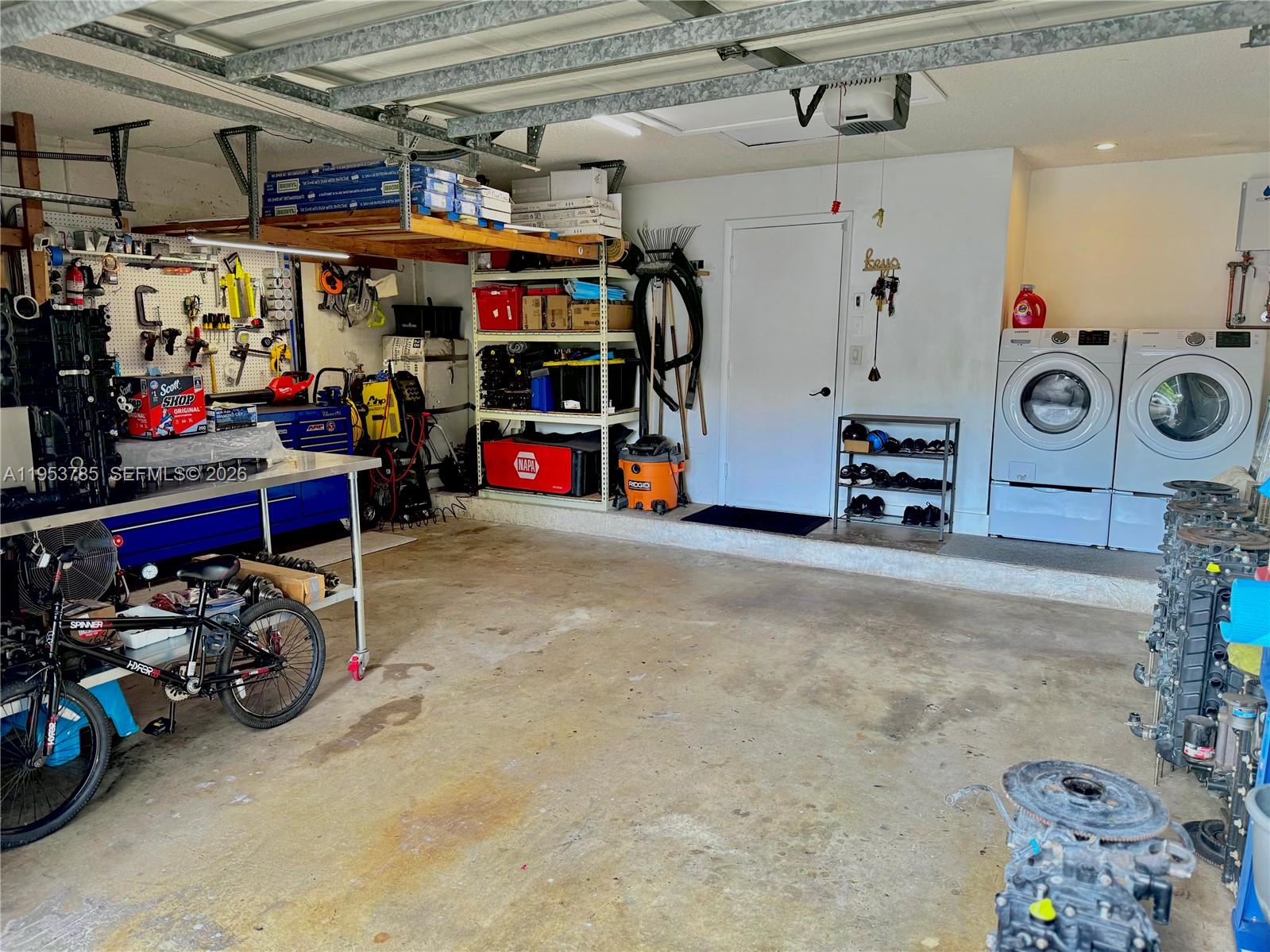 CHAPEL TRAIL REPLAT - Residential