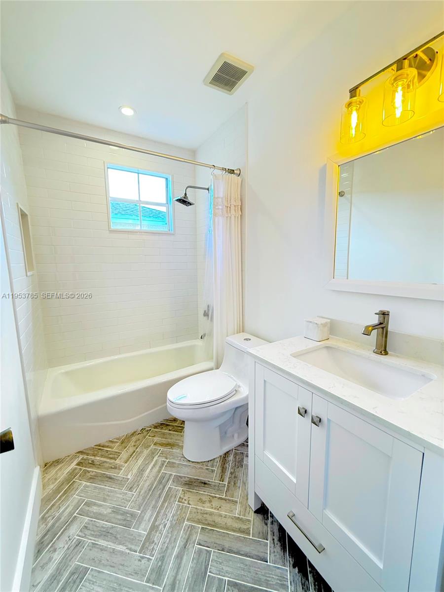 CHAPEL TRAIL REPLAT - Residential