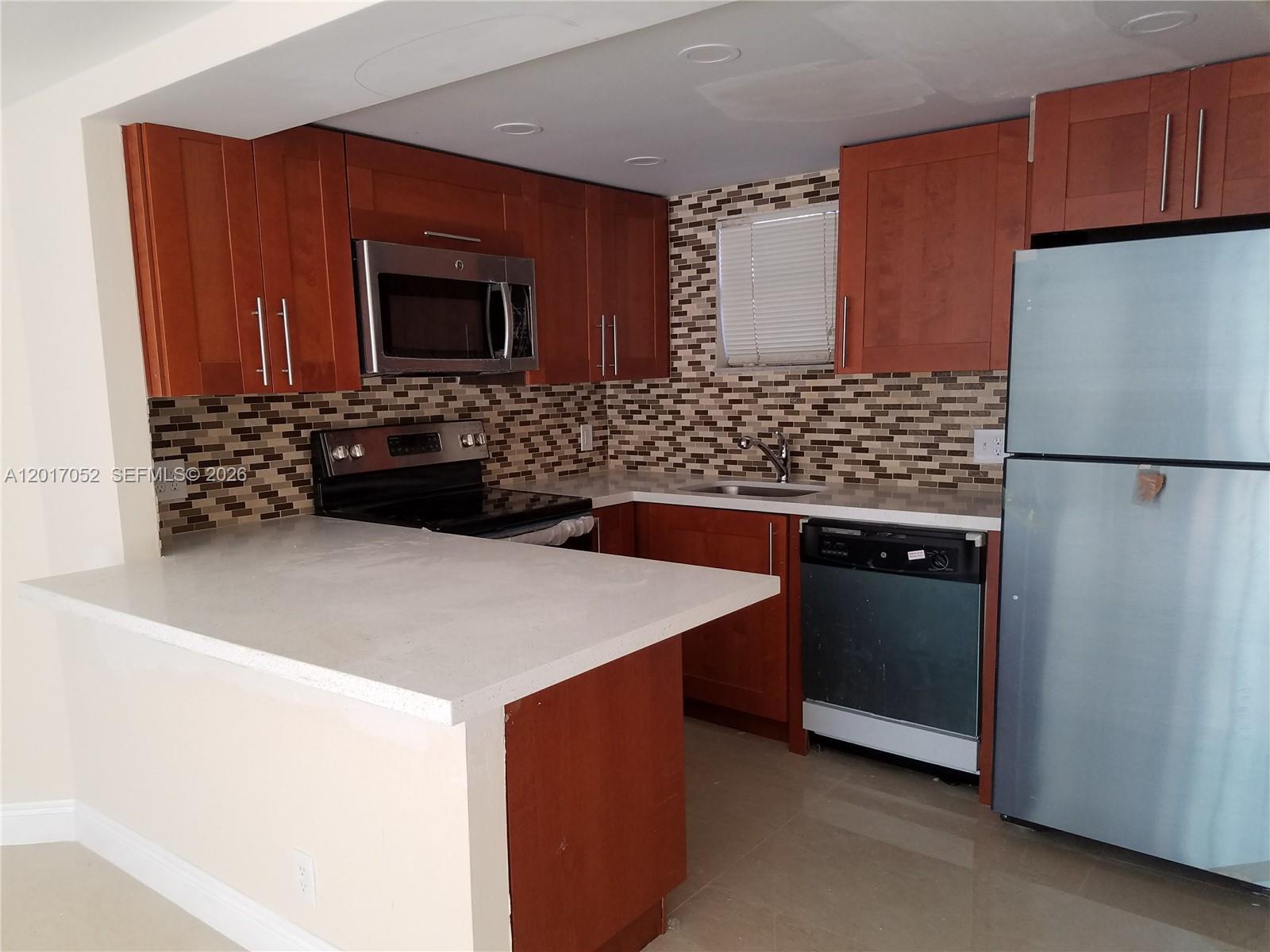 LAS VISTAS AT DORAL CONDO - Residential Lease