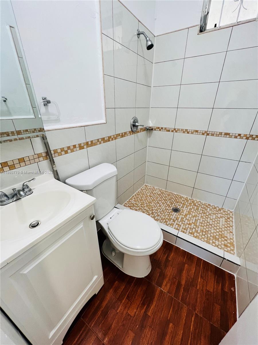 HIALEAH HEIGHTS - Residential Income