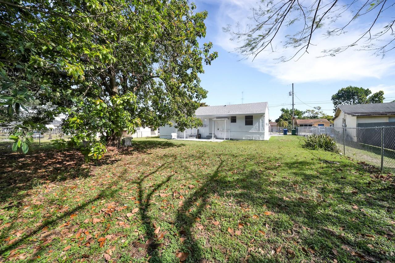 HIALEAH HEIGHTS - Residential Income