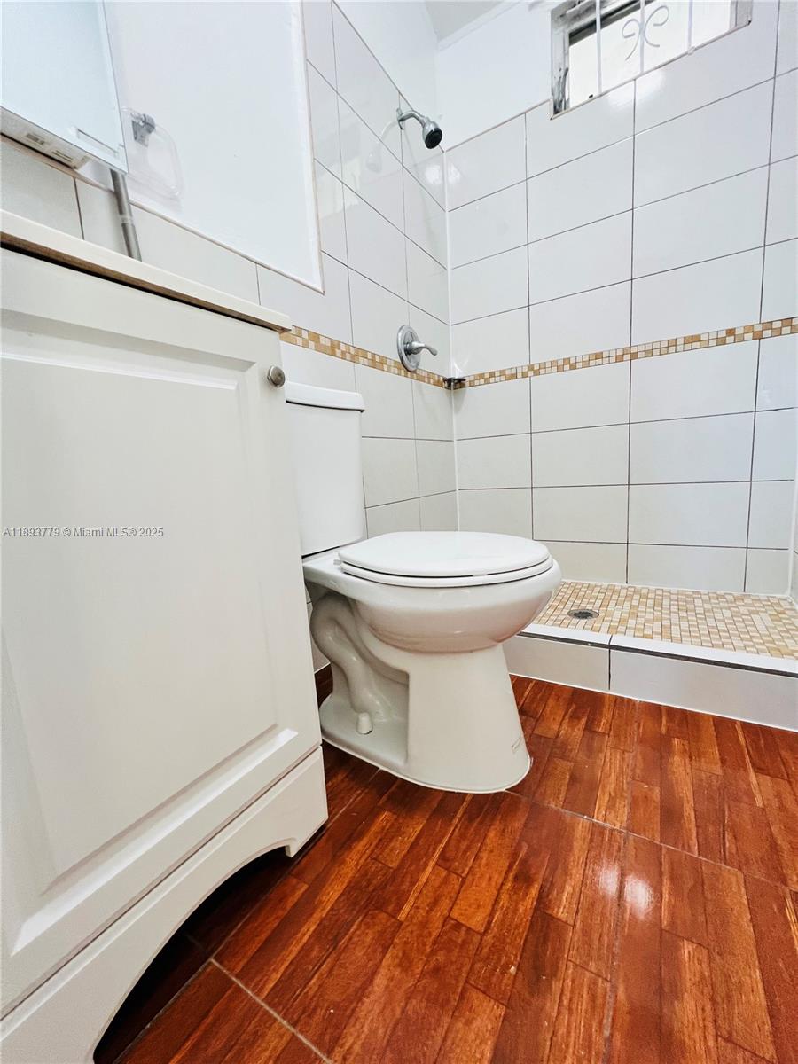 HIALEAH HEIGHTS - Residential Income