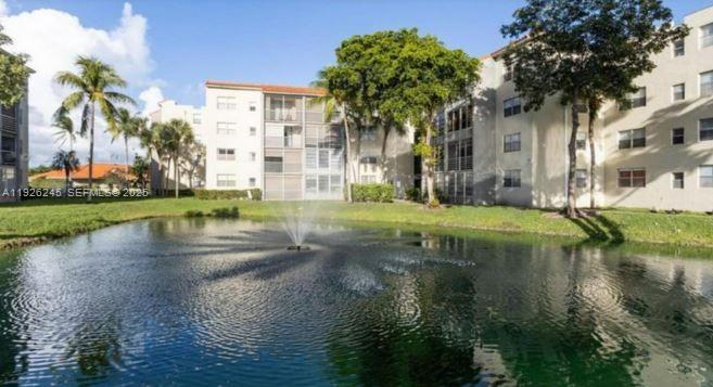 COURTYARDS OF BROWARD COND - Residential Lease