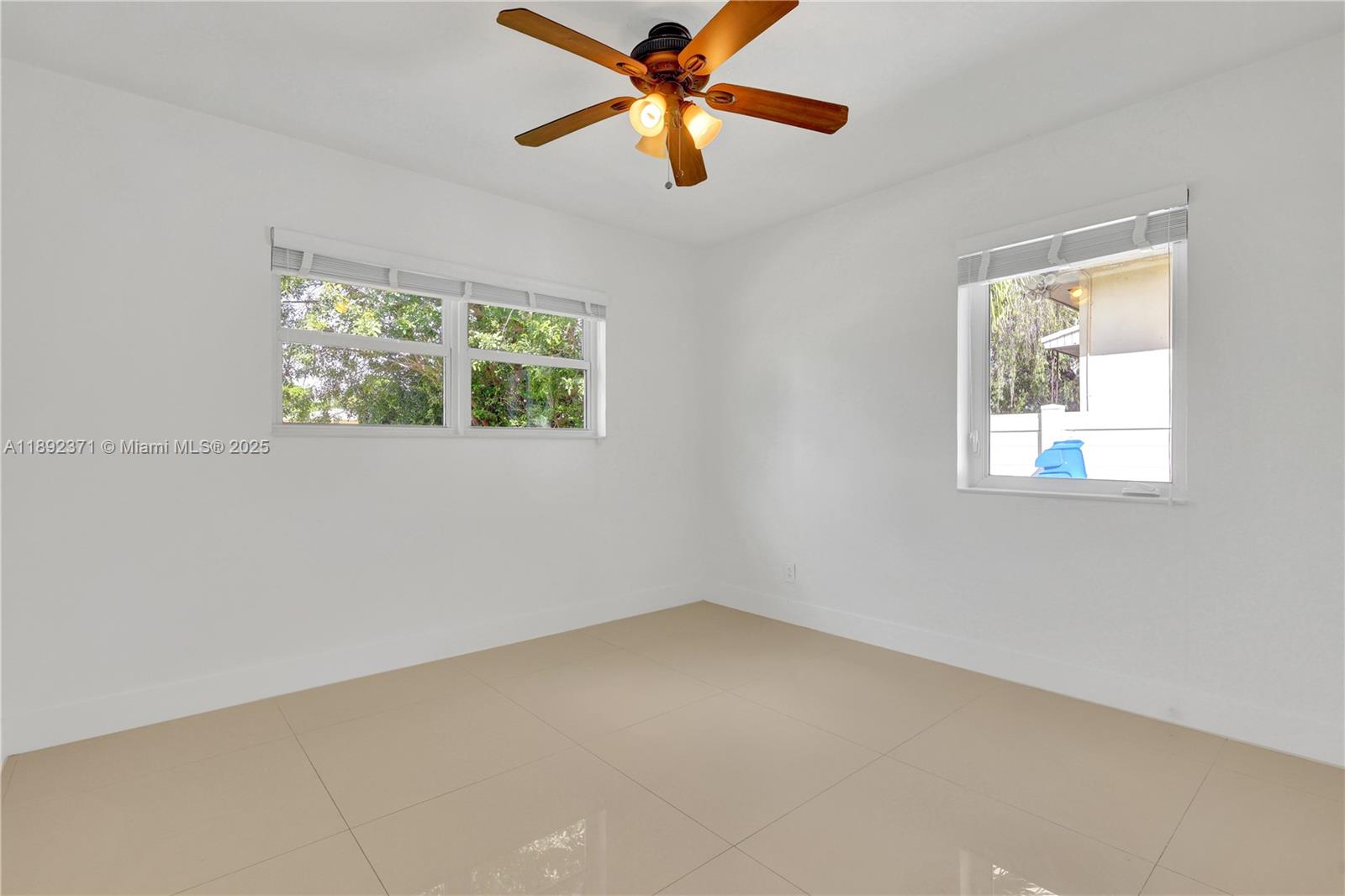 BISCAYNE COURT - Residential Lease