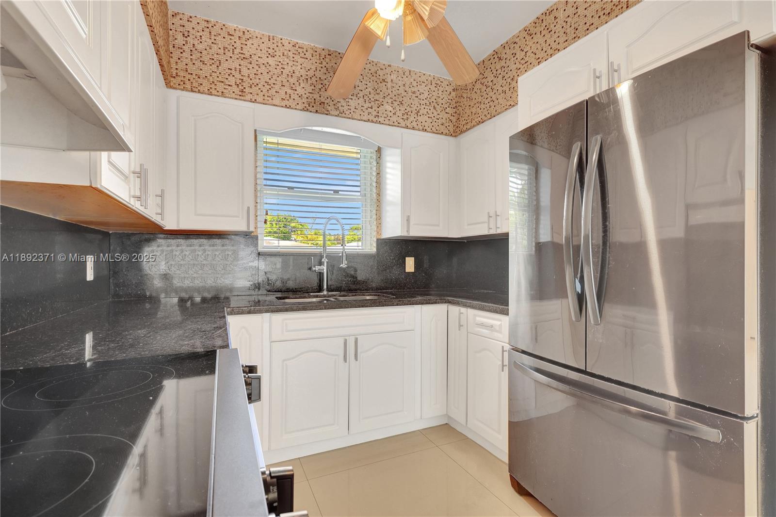 BISCAYNE COURT - Residential Lease