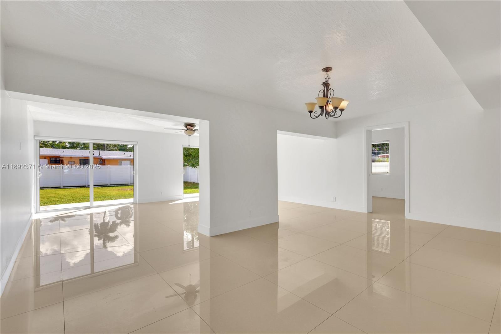 BISCAYNE COURT - Residential Lease