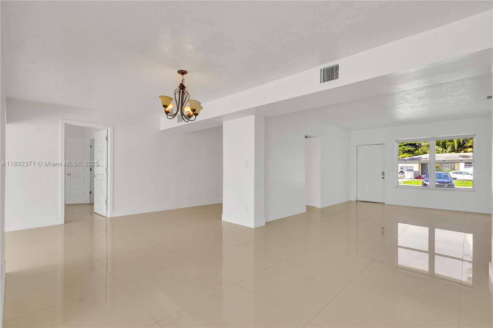 BISCAYNE COURT - Residential Lease