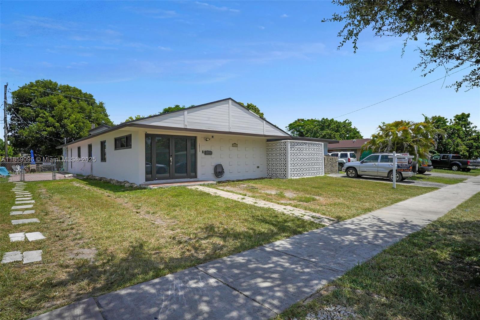 16313 SW 99th Pl
