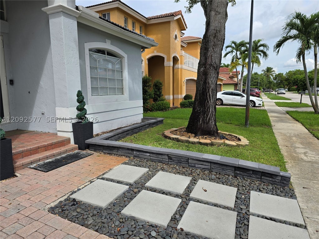 Photo of 5372 SW 131st Ter, Miramar, FL 33027 (MLS # A12092577)